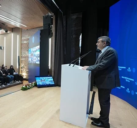 Milli Eğitim Akademisi: Bakan Tekin’in İlk Dersiyle Açılış