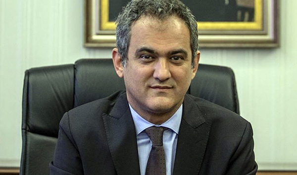 milli eğitim bakanı mahmut özer kimdir